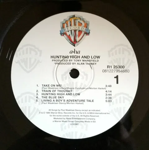 Hunting High And Low - Foto 3 de 3