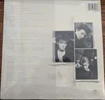 Hunting High and Low - Foto 2 de 12