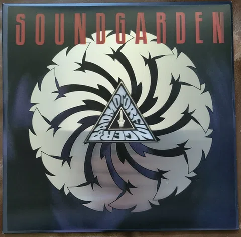 Badmotorfinger