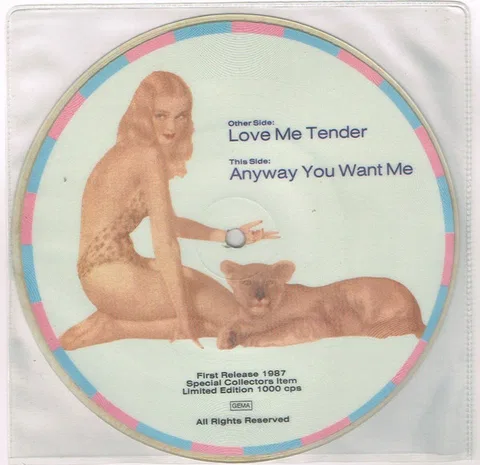 Love Me Tender / Anyway You Want Me - Foto 2 de 2