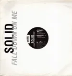 Fall Down On Me - Foto 1 de 4