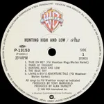 Hunting High And Low = ハンティング・ハイ・アンド・ロウ - Foto 4 de 13