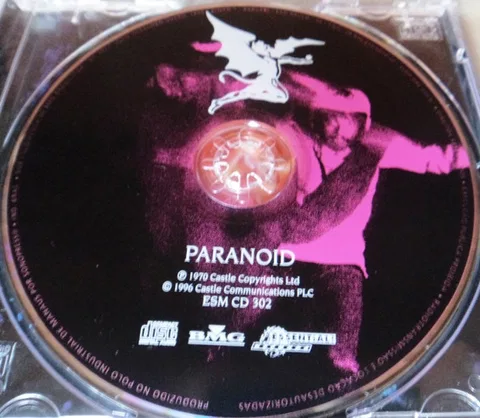 Paranoid - Foto 3 de 4
