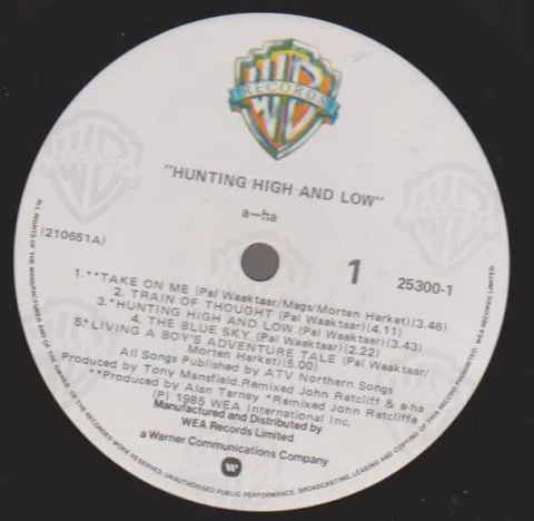 Hunting High And Low - Foto 3 de 6