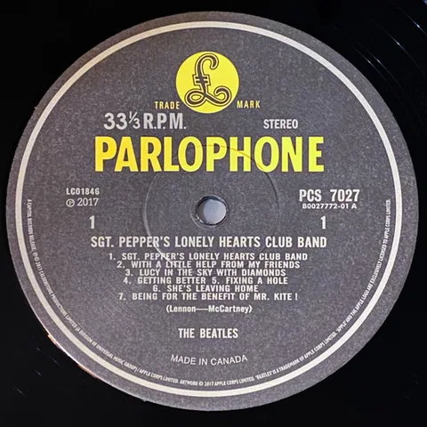 Sgt. Pepper's Lonely Hearts Club Band - Foto 2 de 5