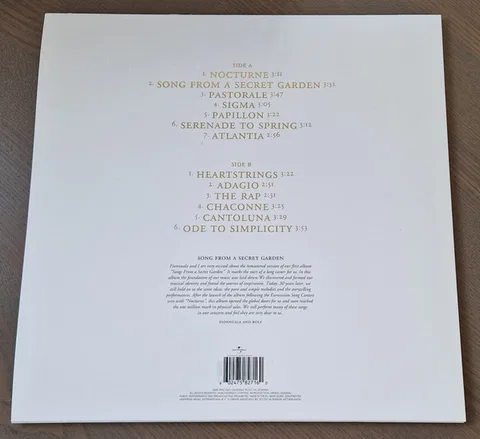 Songs From A Secret Garden (30th Anniversary Edition) - Foto 2 de 7