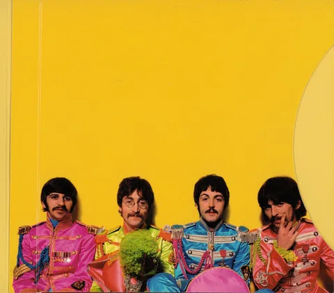 Sgt. Pepper's Lonely Hearts Club Band - Foto 3 de 43