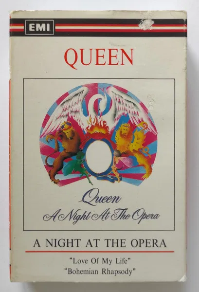 A Night At The Opera = 오페라가 있는 방