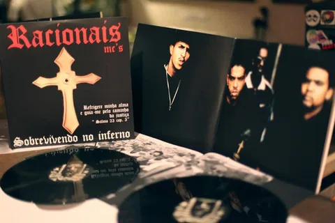 Sobrevivendo No Inferno - Foto 2 de 2