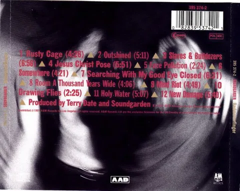 Badmotorfinger - Foto 2 de 4