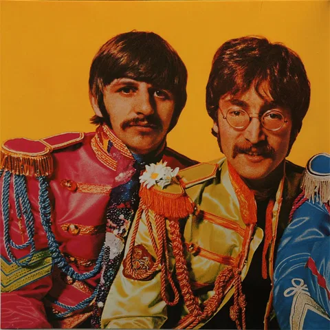 Sgt. Pepper's Lonely Hearts Club Band - Foto 3 de 13