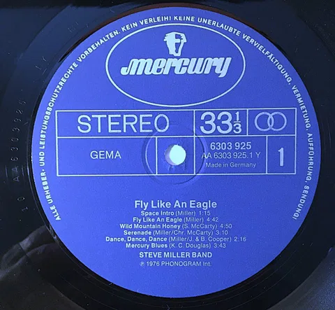 Fly Like An Eagle - Foto 3 de 6