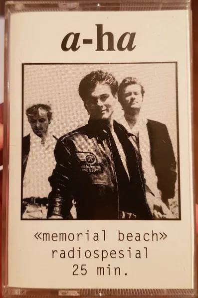 "Memorial Beach" Radiospesial