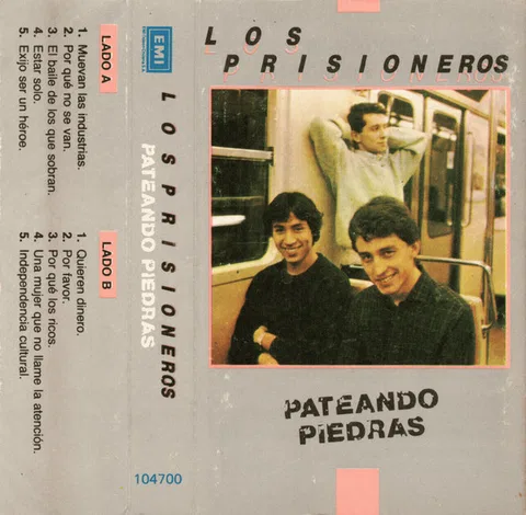 Pateando Piedras