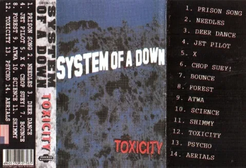 Toxicity - Foto 2 de 3