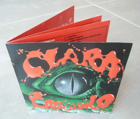 Clara Crocodilo - Foto 3 de 4