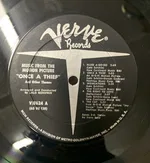 Music From The Motion Picture "Once A Thief" And Other Themes - Foto 3 de 4
