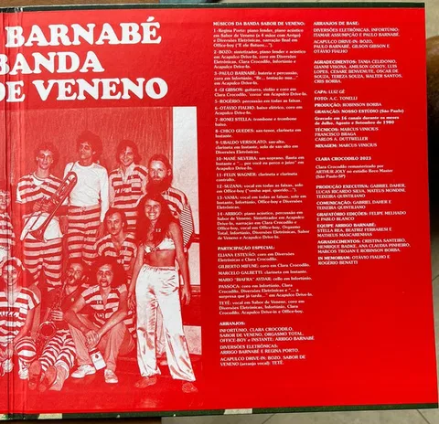 Clara Crocodilo - Foto 3 de 30